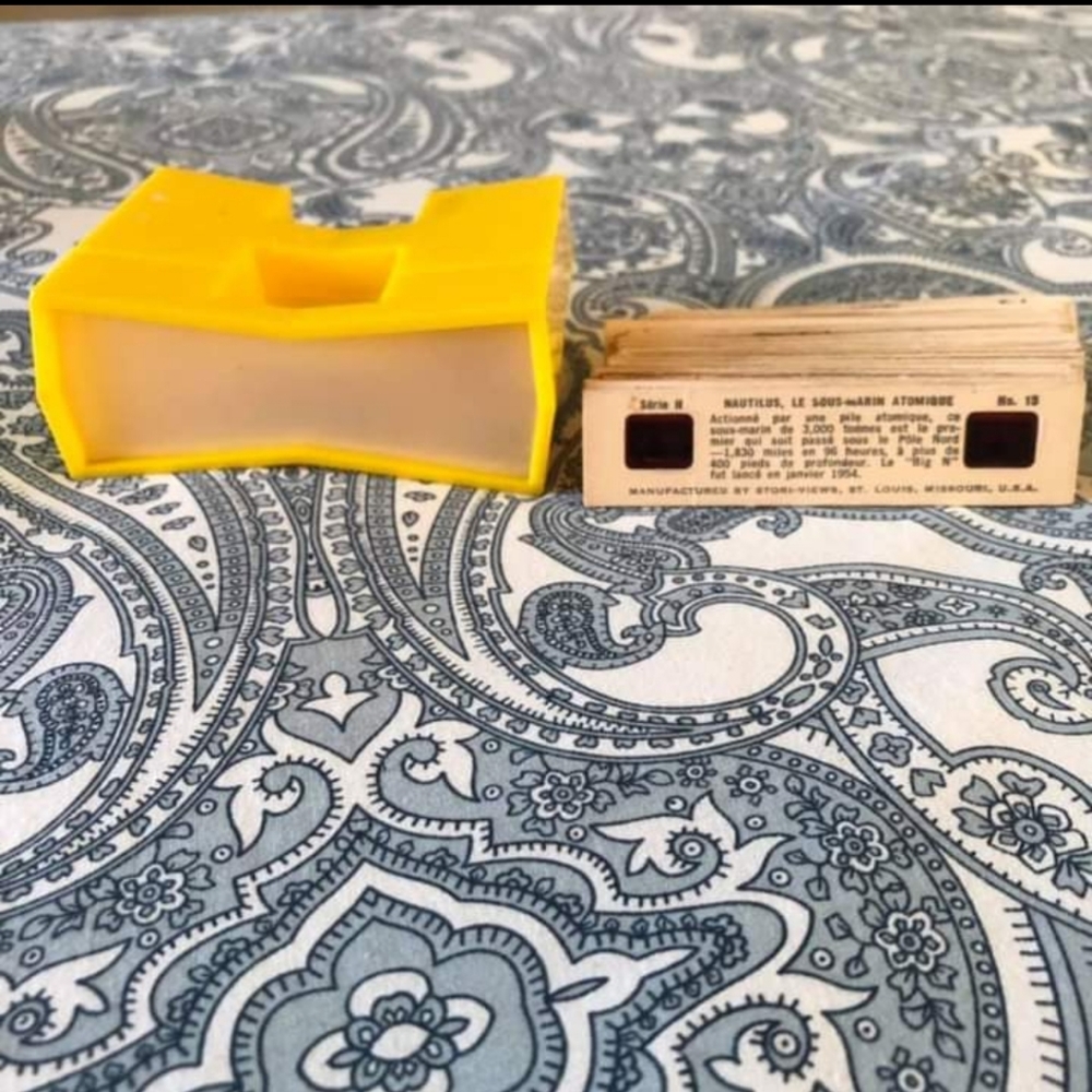 Vintage Stori-view view finder